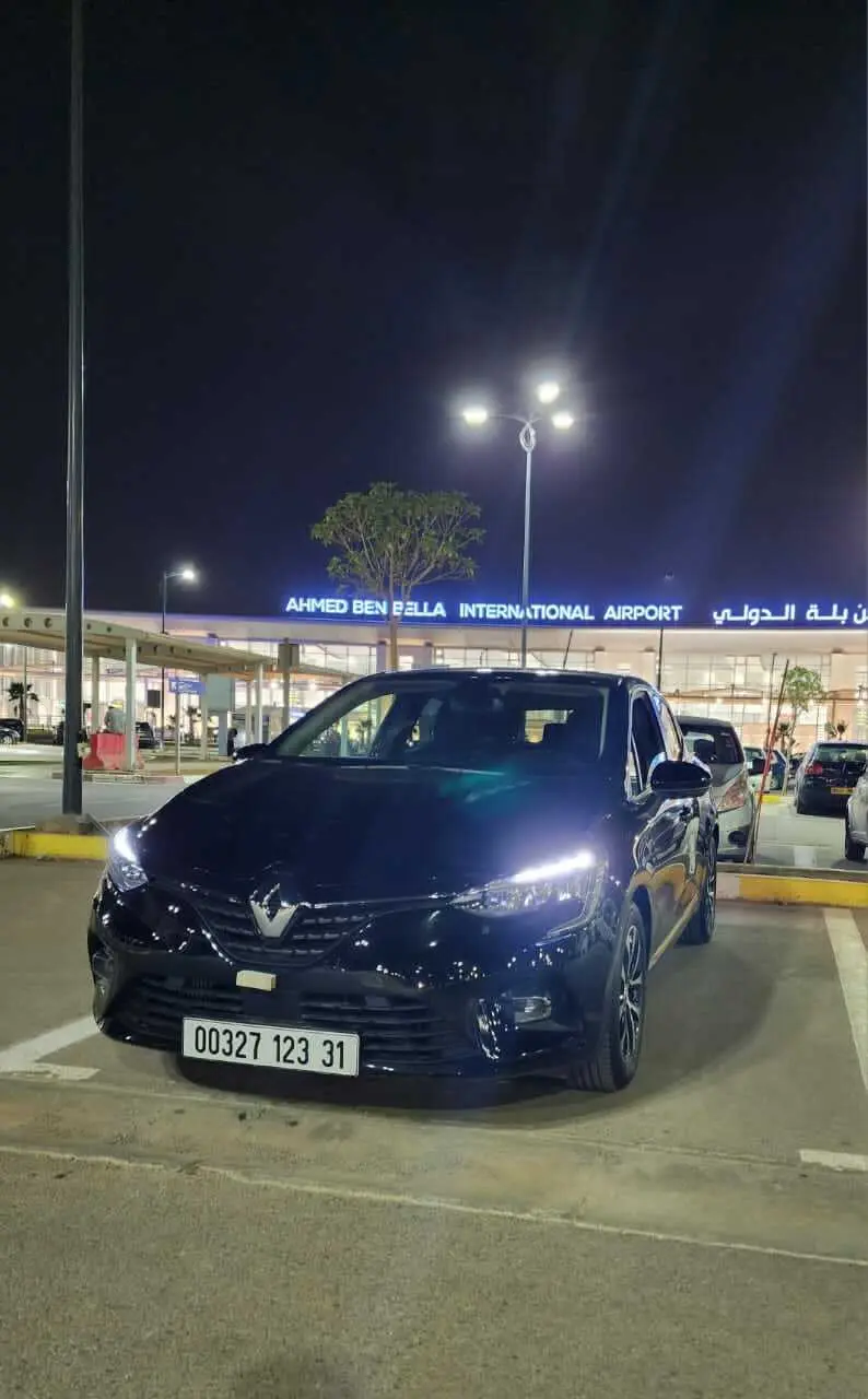 RENAULT Clio 5